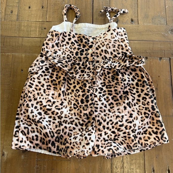 Janie and jack leopard short romper - Picture 4 of 6